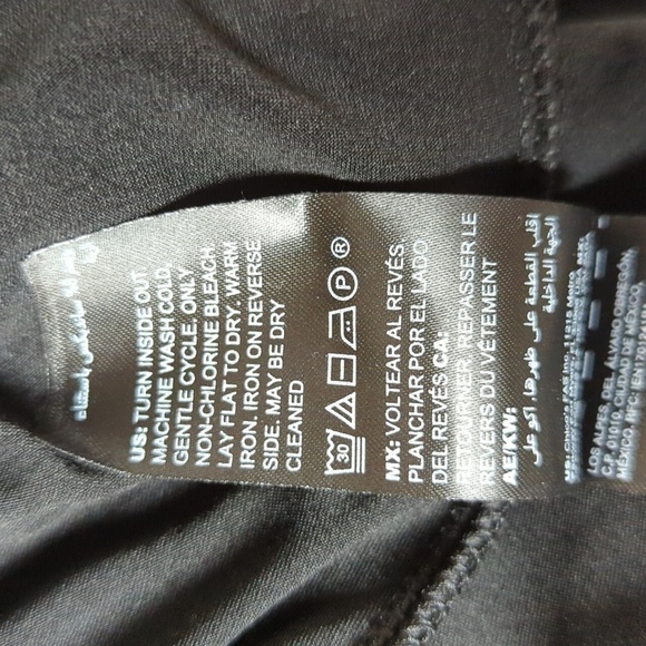 White House Black Market NWT Embroidered Velvet Shift Dress - Picture 11 of 11